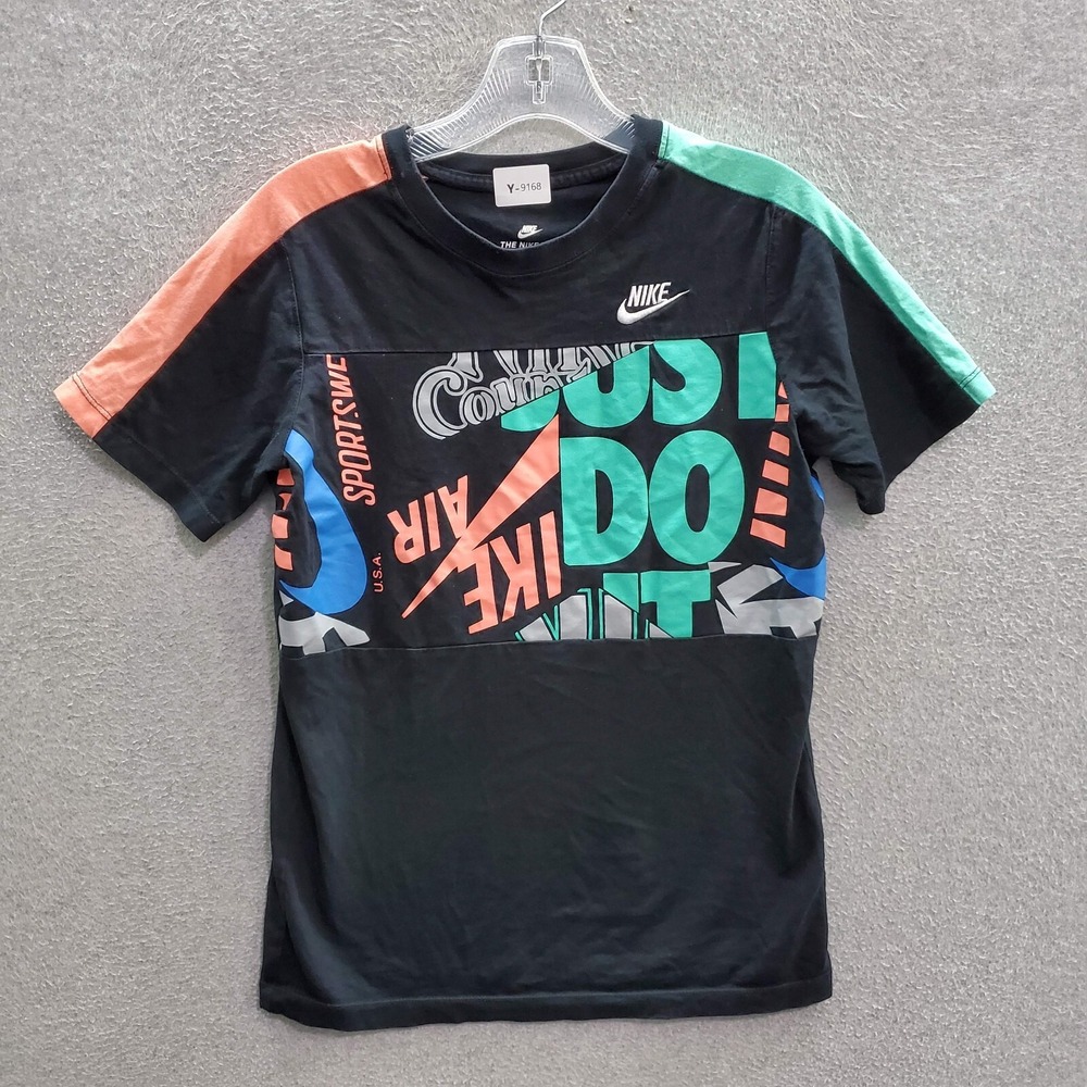 Nike Air Boys T-Shirt Large Black Colorblock Swoosh Logo Just Do It Spellout Tee